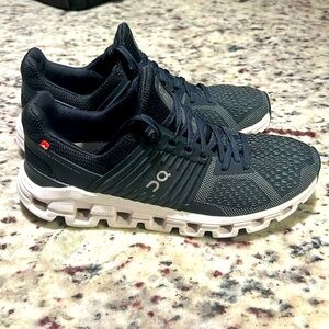 Women’s OnCloud Swift, 7, black